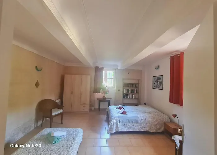 Appartement Convivial A Uzes 85 M² Avec Terrasse_2 *
